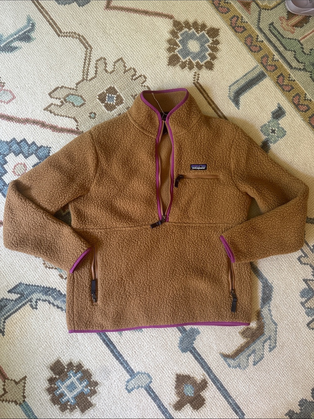 Patagonia Brown Sherpa Pullover with Purple Trim